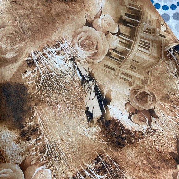 IB Diffusion Roses & Statue of Liberty Sleeveless Maxi Dress - Picture 5 of 7